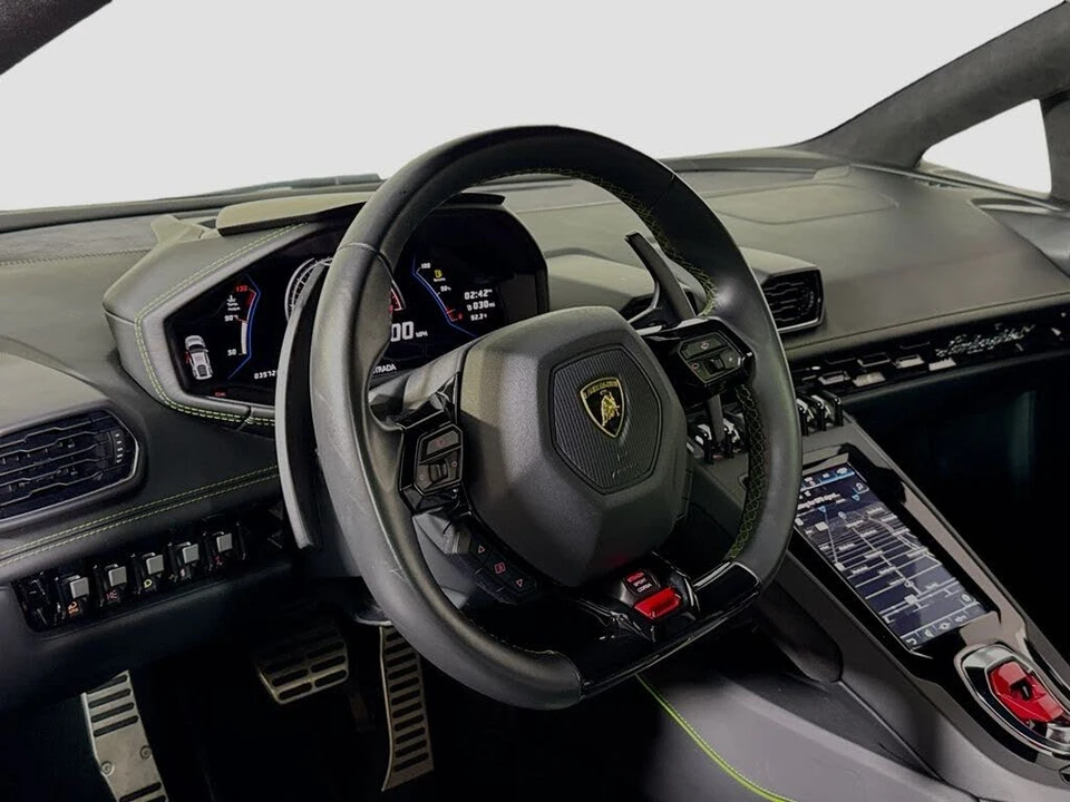 2021 Lamborghini Huracan - Image 10 of 28