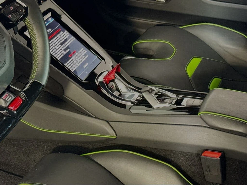 2021 Lamborghini Huracan - Image 14 of 28
