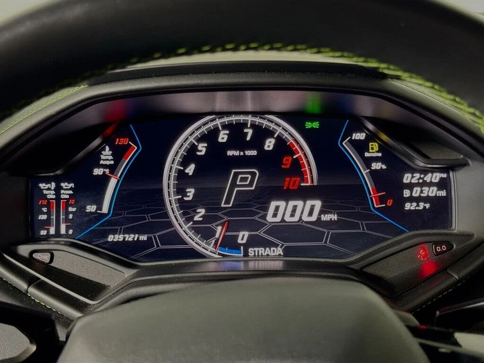 2021 Lamborghini Huracan - Image 11 of 28