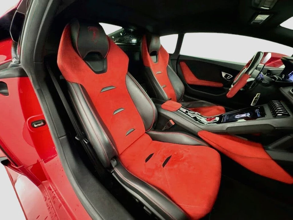 2021 Lamborghini Huracan - Image 29 of 31