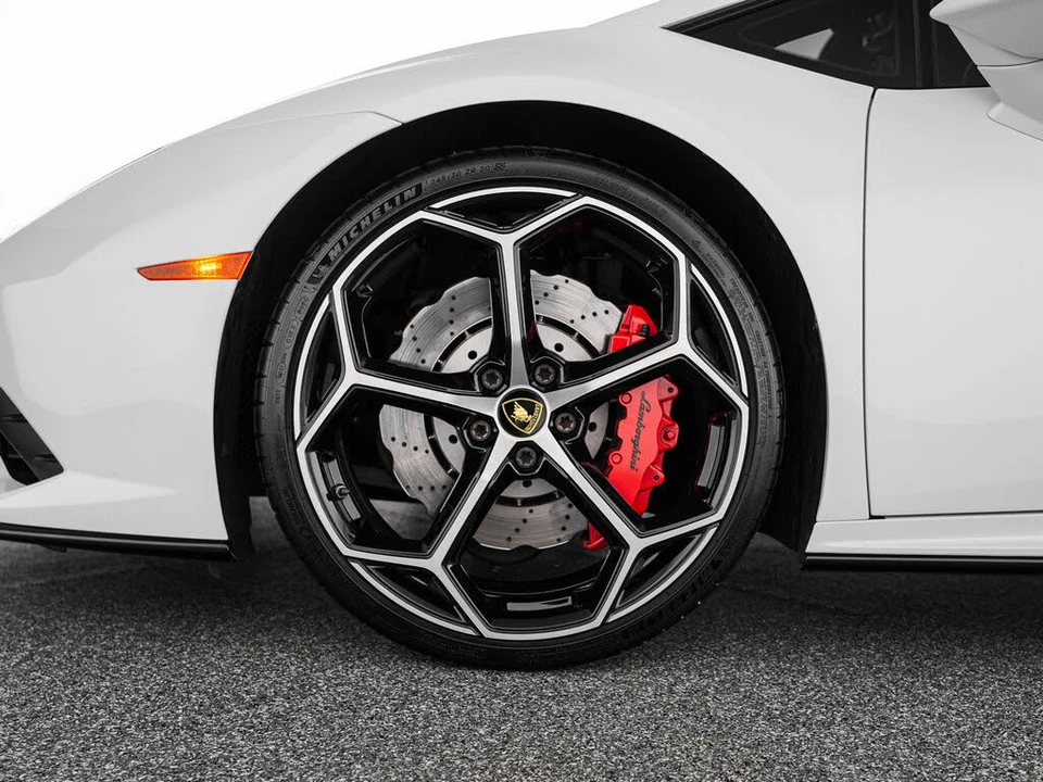 2021 Lamborghini Huracan - Image 30 of 31