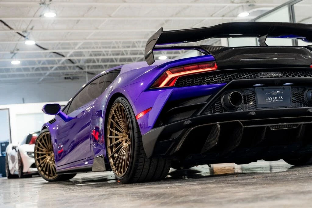 2021 Lamborghini Huracan - Image 18 of 31