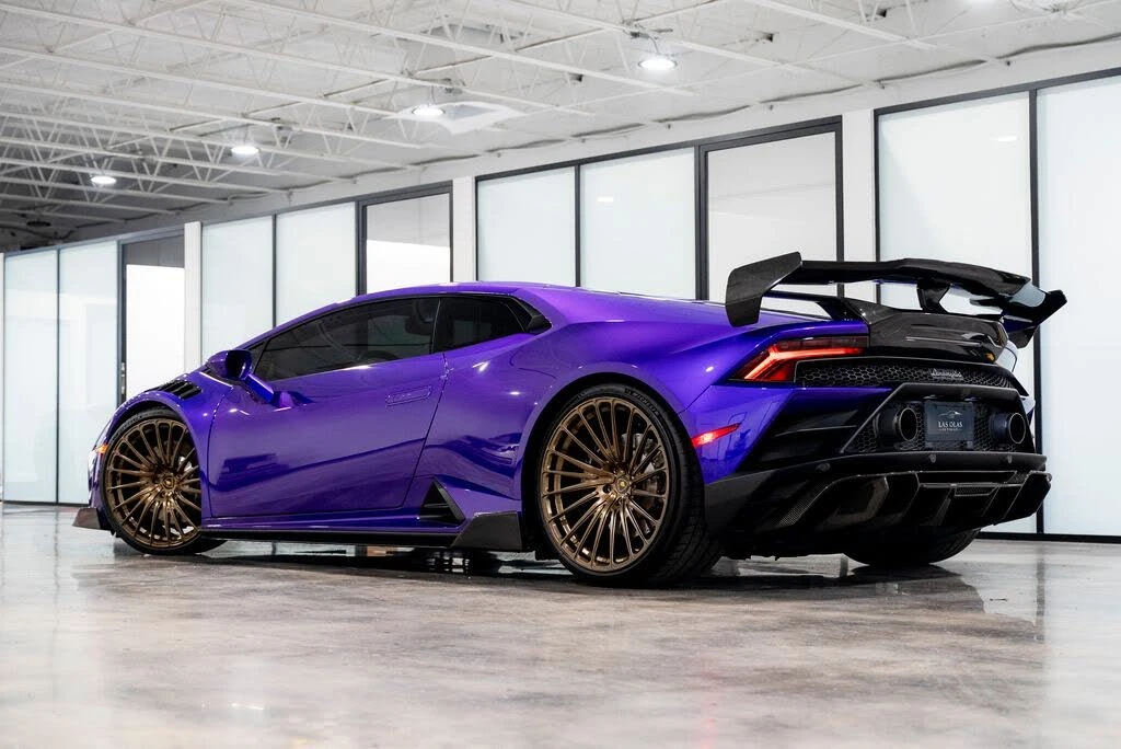 2021 Lamborghini Huracan - Image 17 of 31