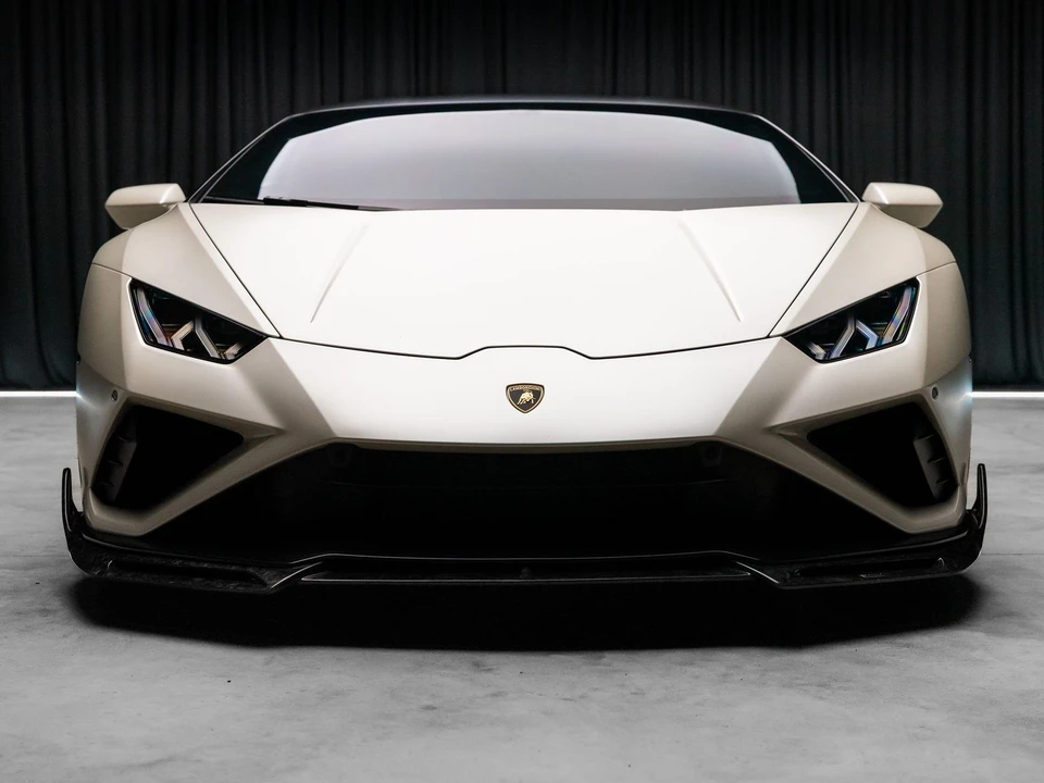 2021 Lamborghini - Image 24 of 31