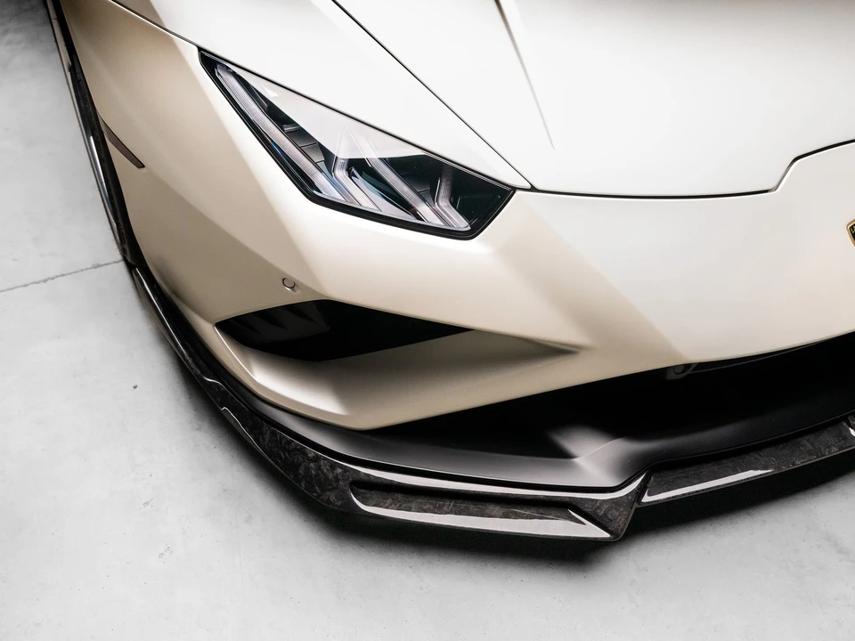 2021 Lamborghini - Image 20 of 31