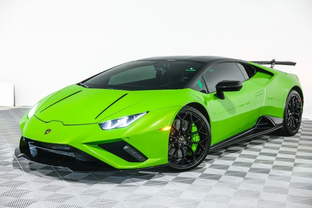 2021 Lamborghini Huracan LP640-4 EVO - Image 2 of 31
