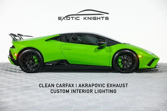 2021 Lamborghini Huracan EVO Base