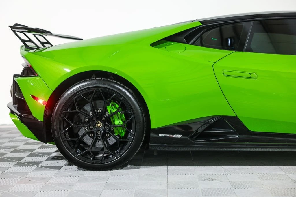 2021 Lamborghini Huracan LP640-4 EVO - Image 4 of 31
