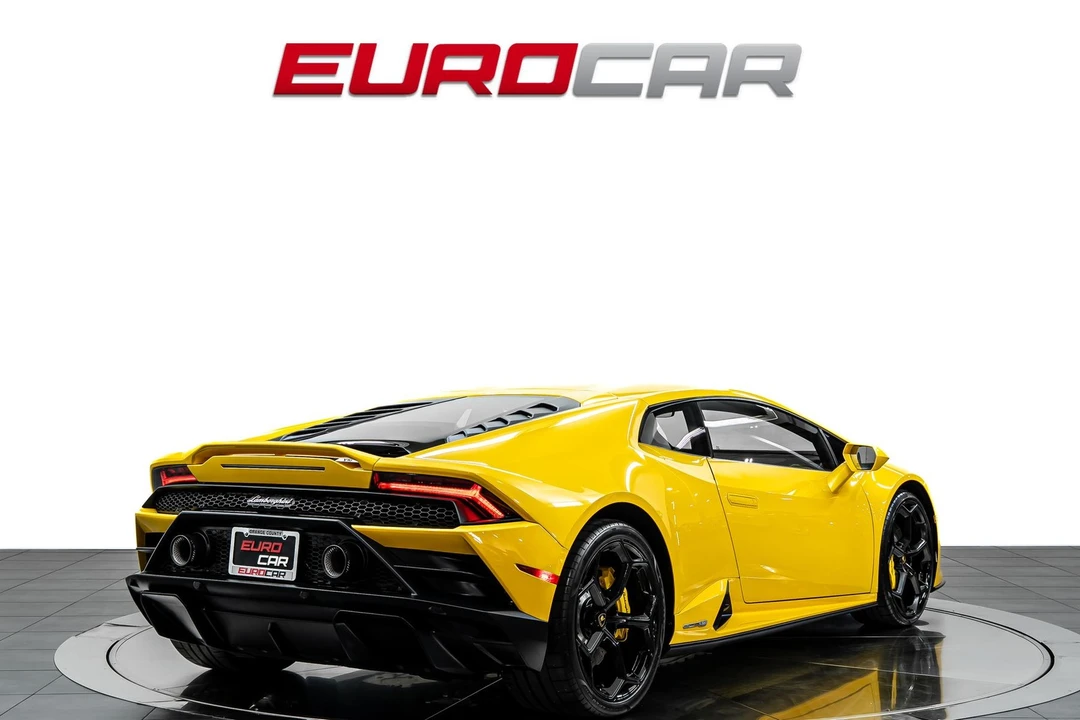 2021 Lamborghini Huracan LP640-4 EVO - Image 5 of 31