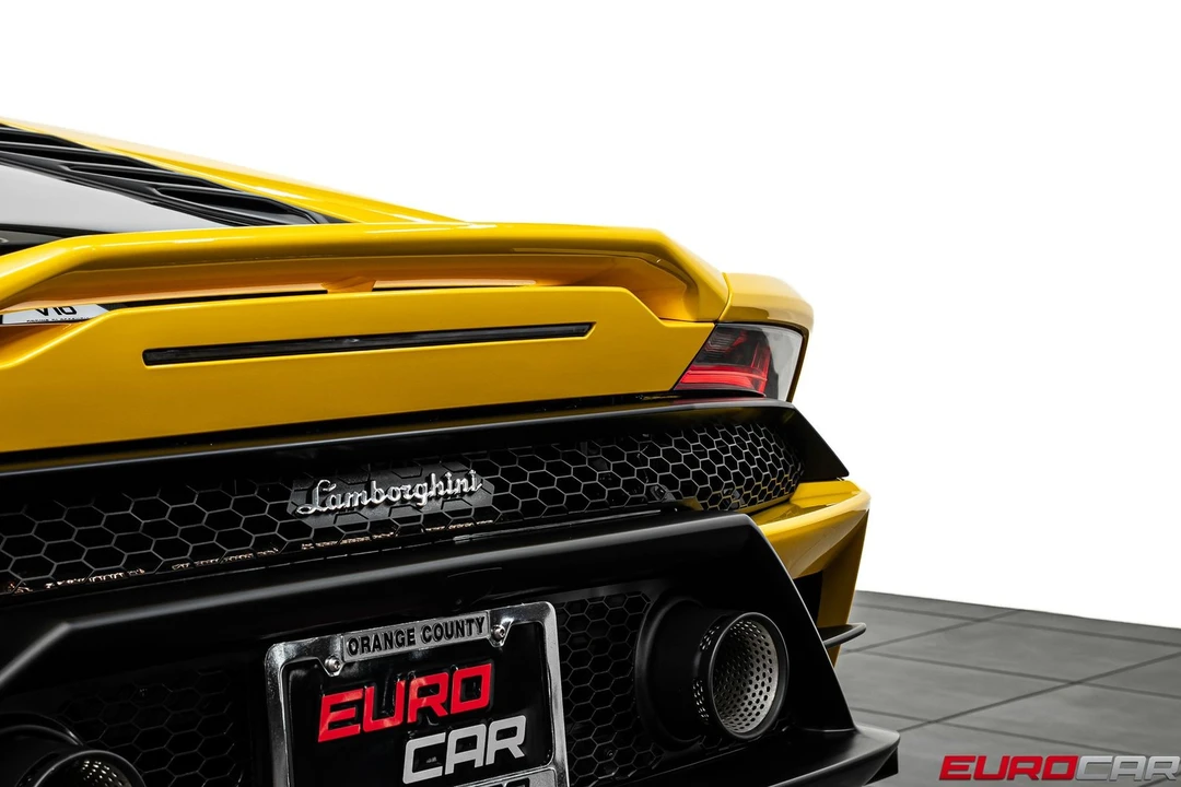 2021 Lamborghini Huracan LP640-4 EVO - Image 21 of 31
