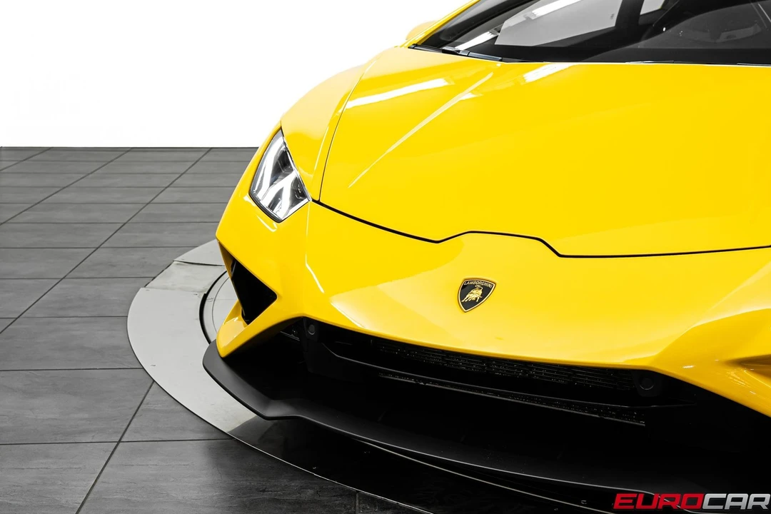 2021 Lamborghini Huracan LP640-4 EVO - Image 11 of 31