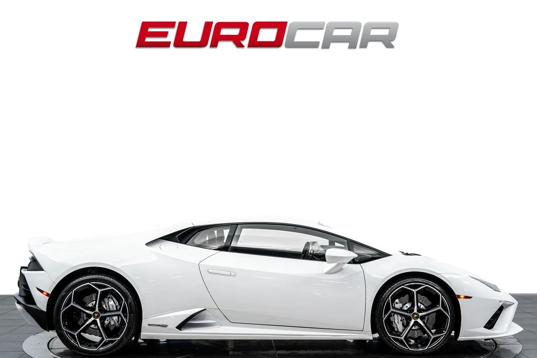 2021 Lamborghini Huracan LP640-4 EVO - Image 6 of 31