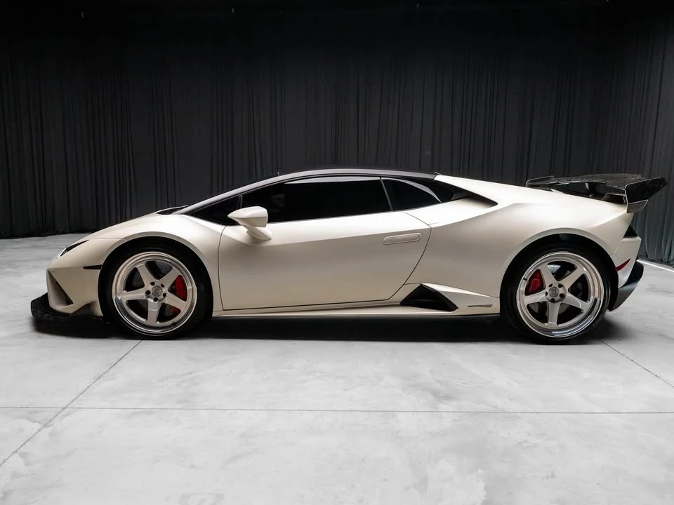 2021 Lamborghini Huracan LP640-4 EVO - Image 10 of 19