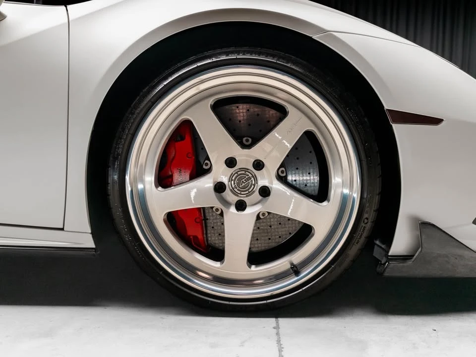 2021 Lamborghini Huracan LP640-4 EVO - Image 3 of 19