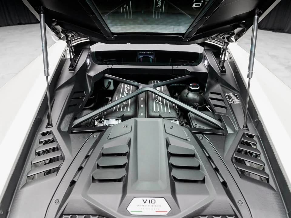 2021 Lamborghini Huracan LP640-4 EVO - Image 7 of 19