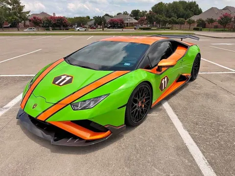 2021 Lamborghini Huracan EVO RWD Spyder Convertible 2D