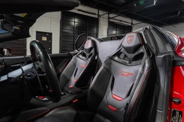 2021 Lamborghini Huracan LP610-2 EVO - Image 2 of 21