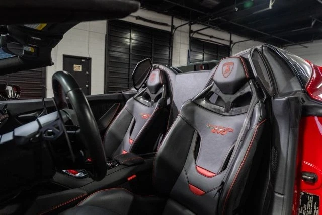 2021 Lamborghini Huracan LP610-2 EVO - Image 2 of 21