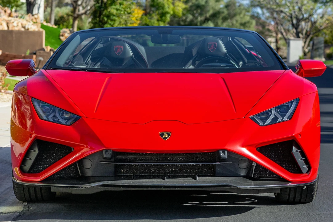 2021 Lamborghini Huracan LP610-2 EVO - Image 2 of 31