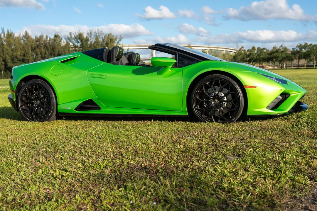 2021 Lamborghini Huracan LP610-2 EVO - Image 3 of 31