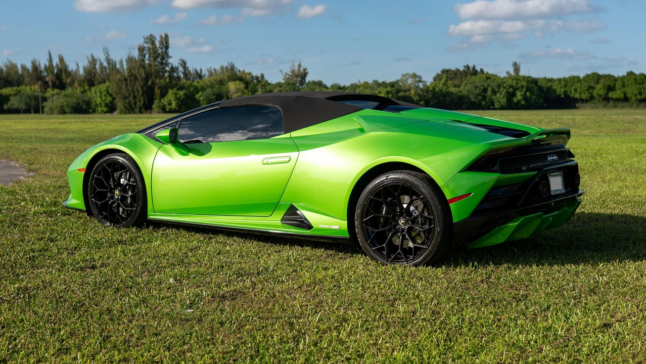 2021 Lamborghini Huracan LP610-2 EVO - Image 24 of 31