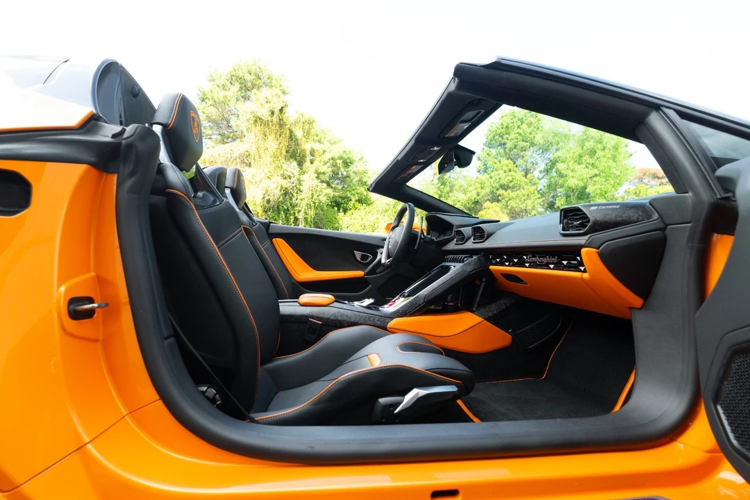 2021 Lamborghini Huracan LP640-4 EVO - Image 8 of 21