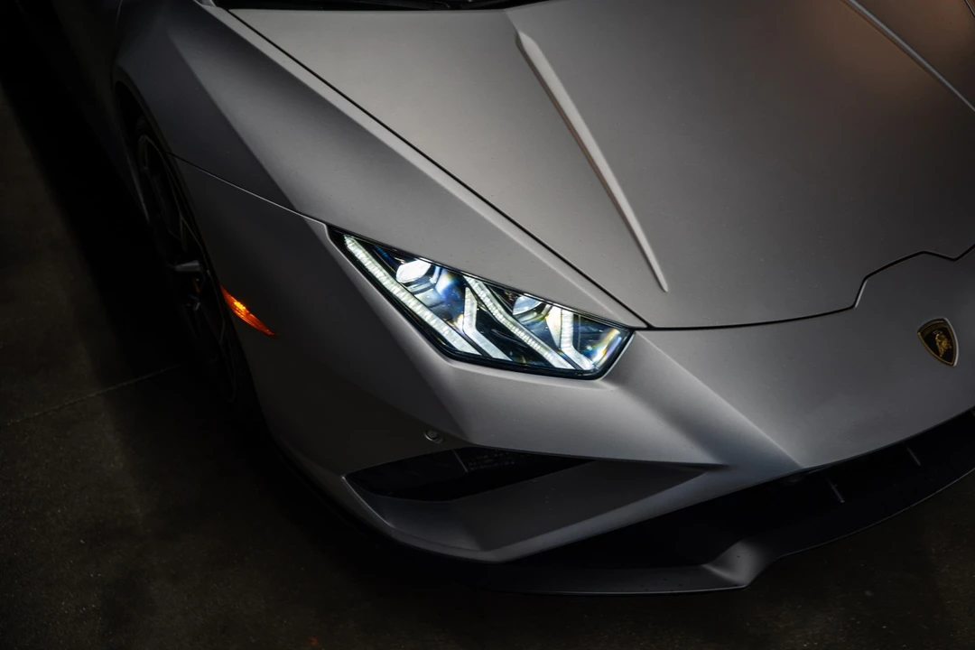 2021 Lamborghini Huracan - Image 14 of 23