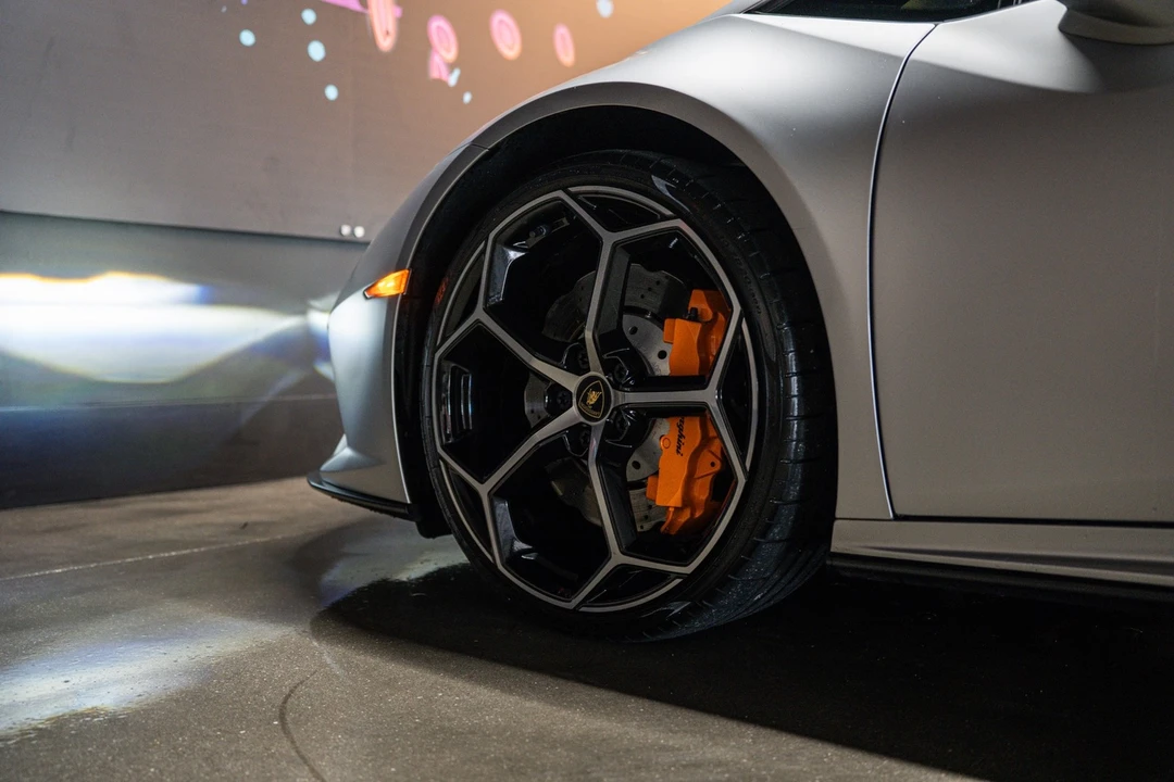 2021 Lamborghini Huracan - Image 18 of 23