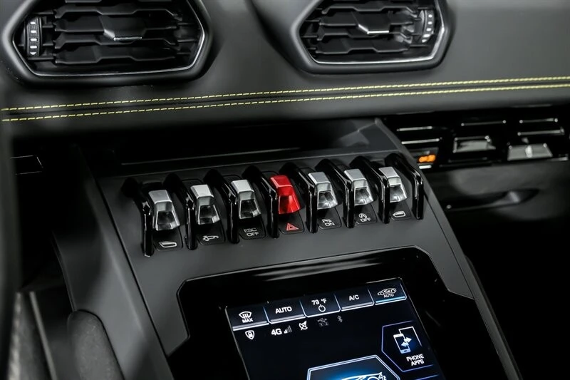 2021 Lamborghini Huracan - Image 24 of 31