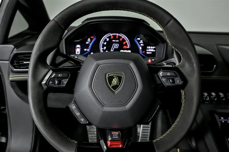 2021 Lamborghini Huracan - Image 22 of 31