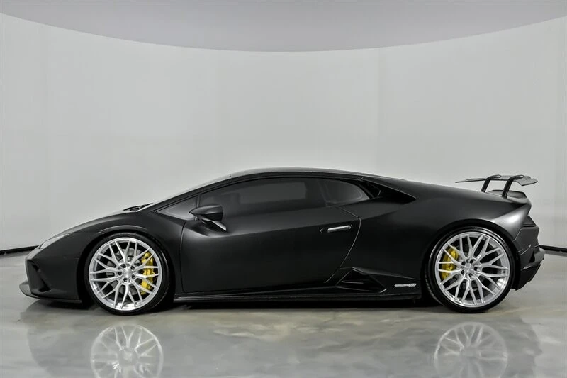 2021 Lamborghini Huracan - Image 7 of 31