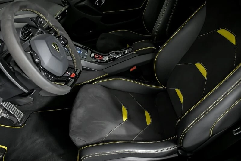 2021 Lamborghini Huracan - Image 18 of 31