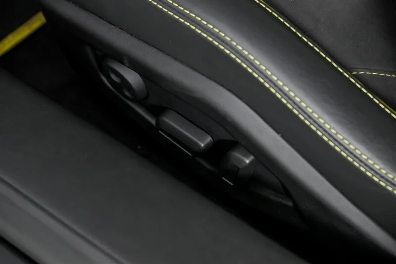 2021 Lamborghini Huracan - Image 21 of 31