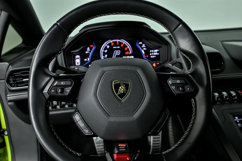 2021 Lamborghini - Image 20 of 31