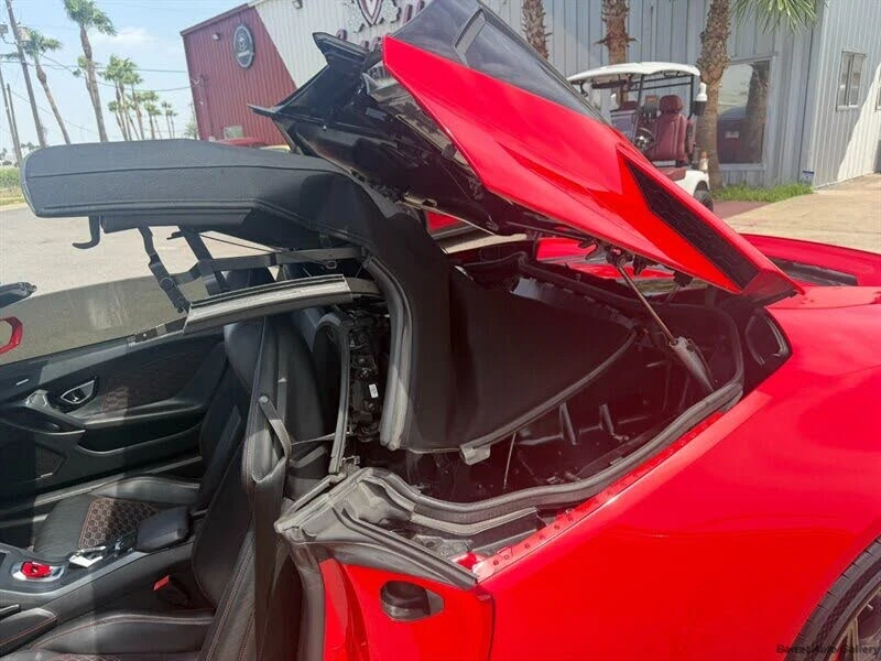 2021 Lamborghini Huracan LP610-2 EVO - Image 18 of 31