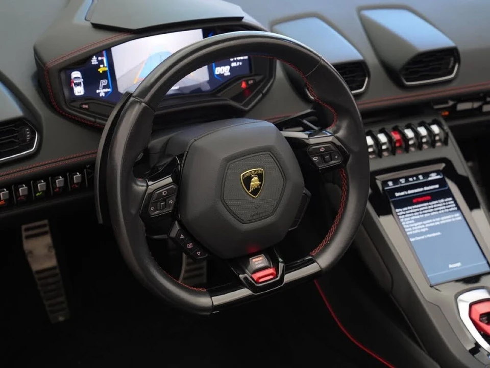 2021 Lamborghini Huracan LP610-2 EVO - Image 18 of 31