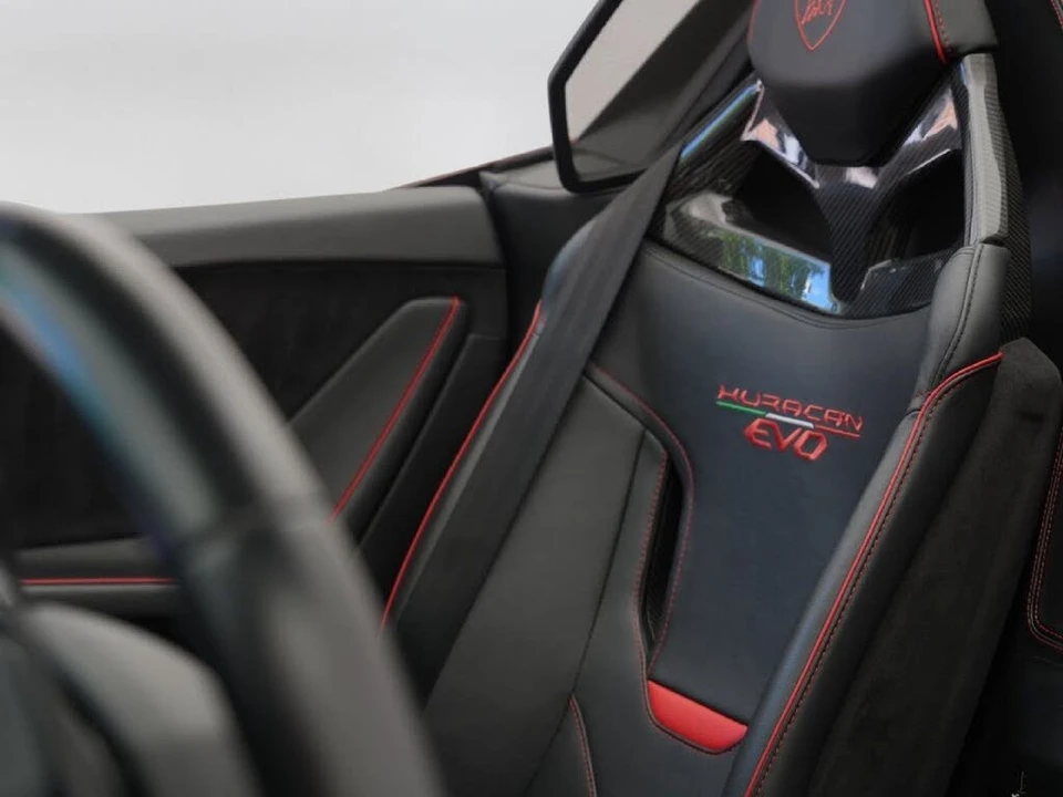 2021 Lamborghini Huracan LP610-2 EVO - Image 16 of 31