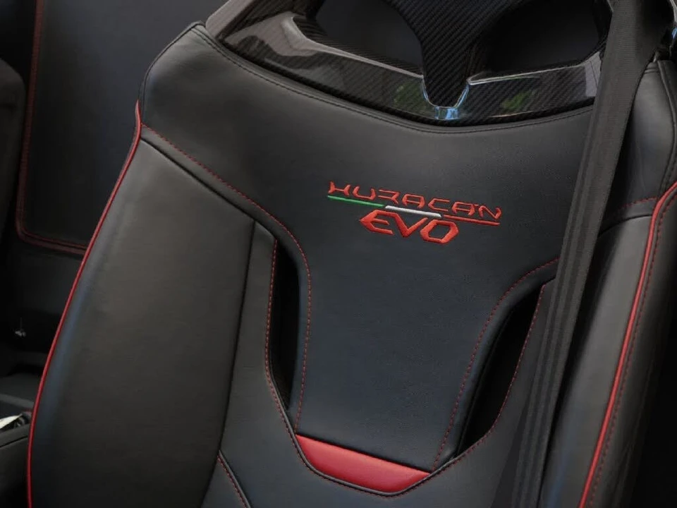 2021 Lamborghini Huracan LP610-2 EVO - Image 14 of 31