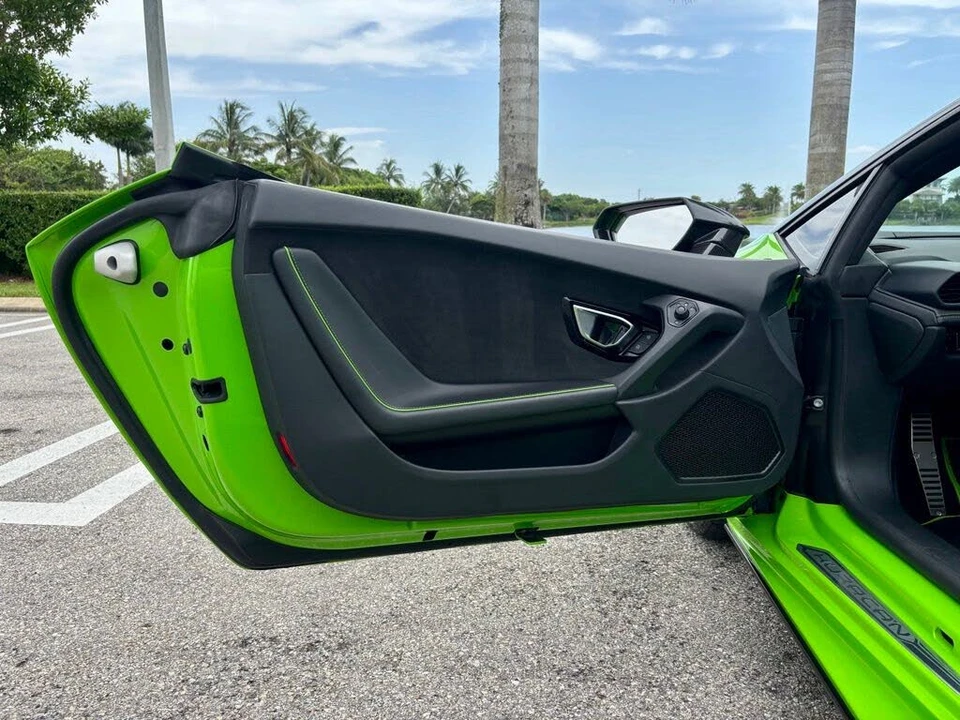2021 Lamborghini Huracan LP610-2 EVO - Image 19 of 29