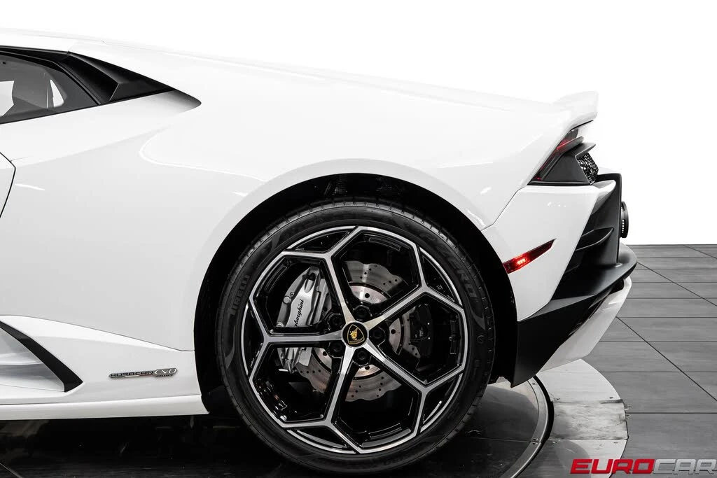 2021 Lamborghini Huracan LP610-2 EVO - Image 16 of 31