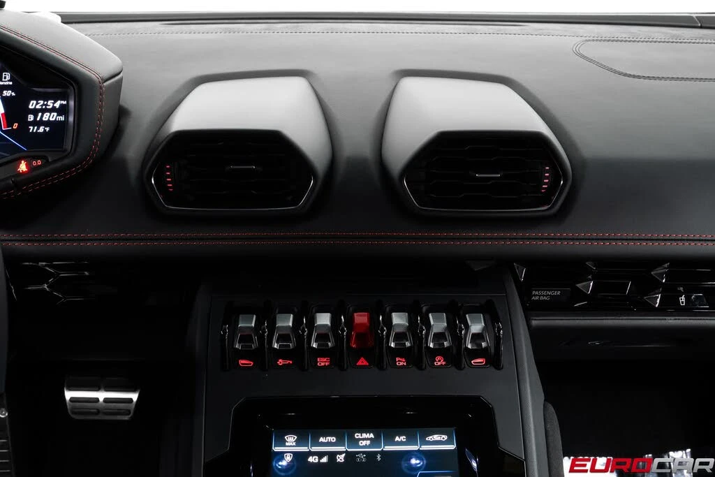 2021 Lamborghini Huracan LP610-2 EVO - Image 30 of 31