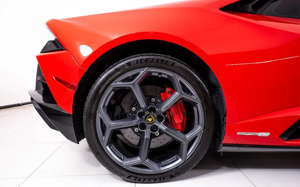 2021 Lamborghini Huracan LP610-2 EVO - Image 15 of 23