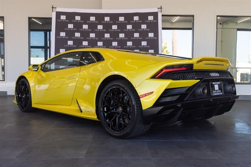 2021 Lamborghini Huracan LP640-4 EVO - Image 5 of 31