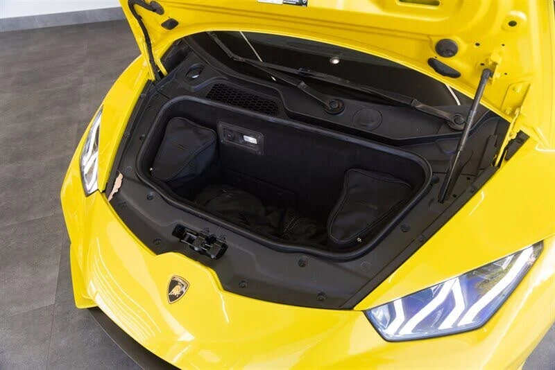 2021 Lamborghini Huracan LP640-4 EVO - Image 10 of 31
