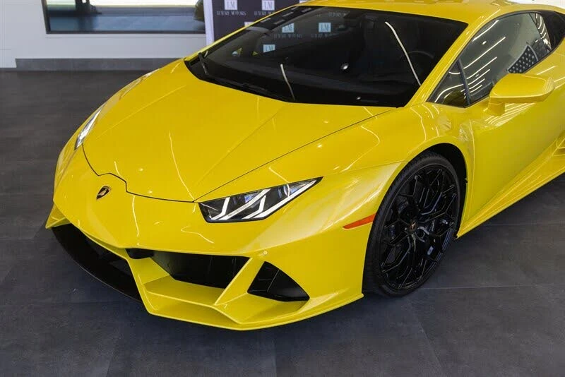 2021 Lamborghini Huracan LP640-4 EVO - Image 8 of 31
