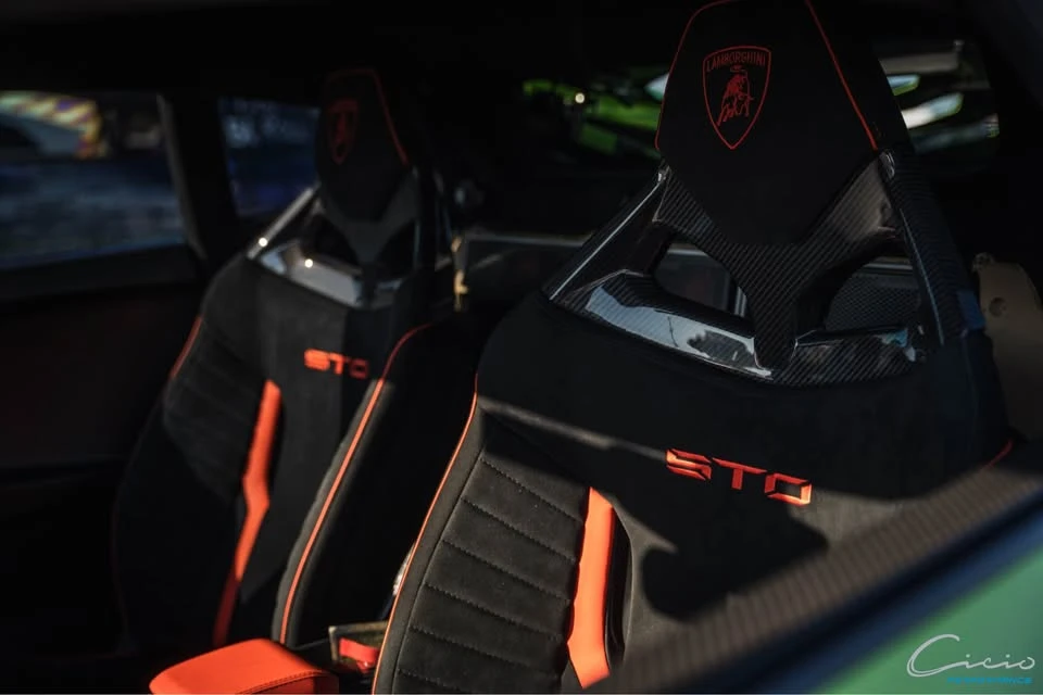2021 Lamborghini Huracan - Image 12 of 20