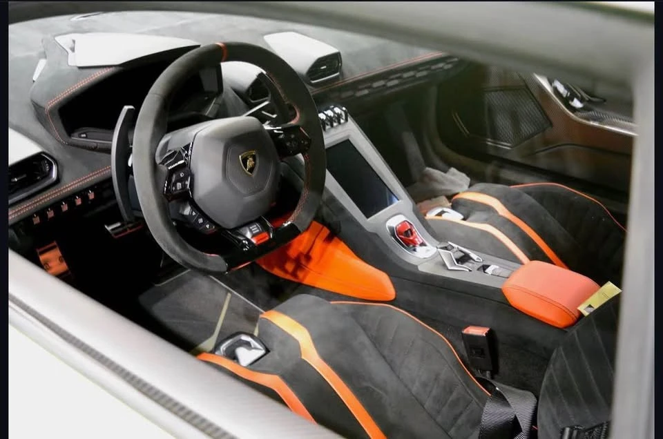 2021 Lamborghini Huracan - Image 10 of 20