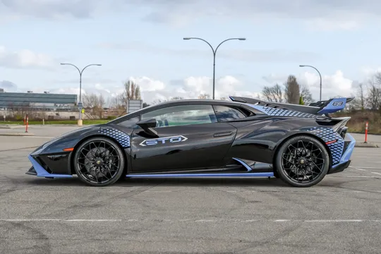 2021 Lamborghini Huracan LP640-2 STO - Image 3 of 31