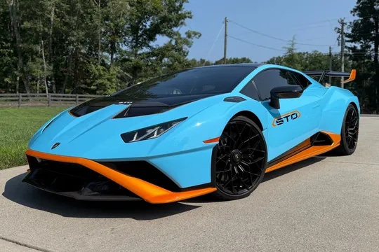 2021 Lamborghini Huracan STO
