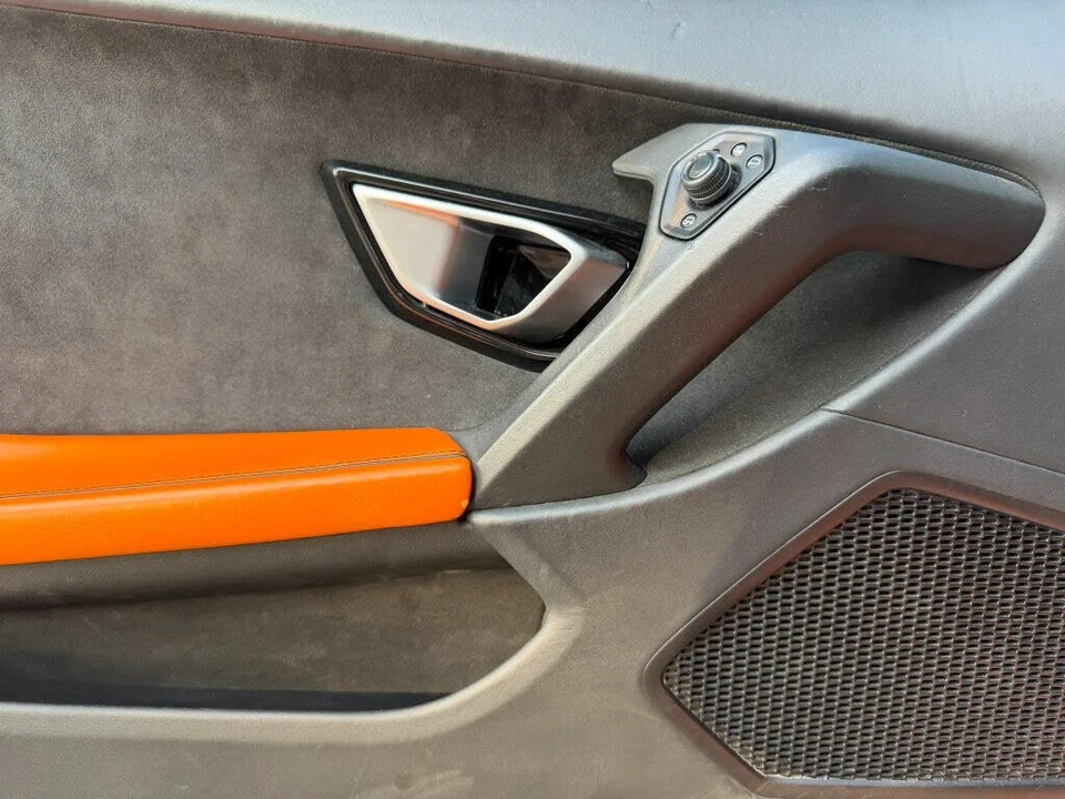 2021 Lamborghini Huracan - Image 8 of 21